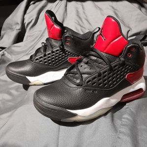 Kids Nike Jordan Maxim 200 Sneakers